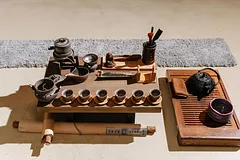 How Japan Drinks Tea Every Day: Shincha, Agari, and Mugicha